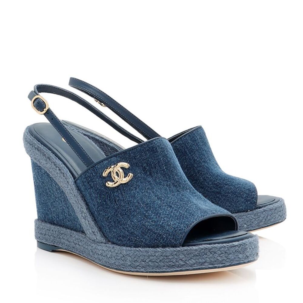 Chanel Washed Denim CC Wedge Sandals - Size 8.5 / 38.5 - Picture 2 of 8
